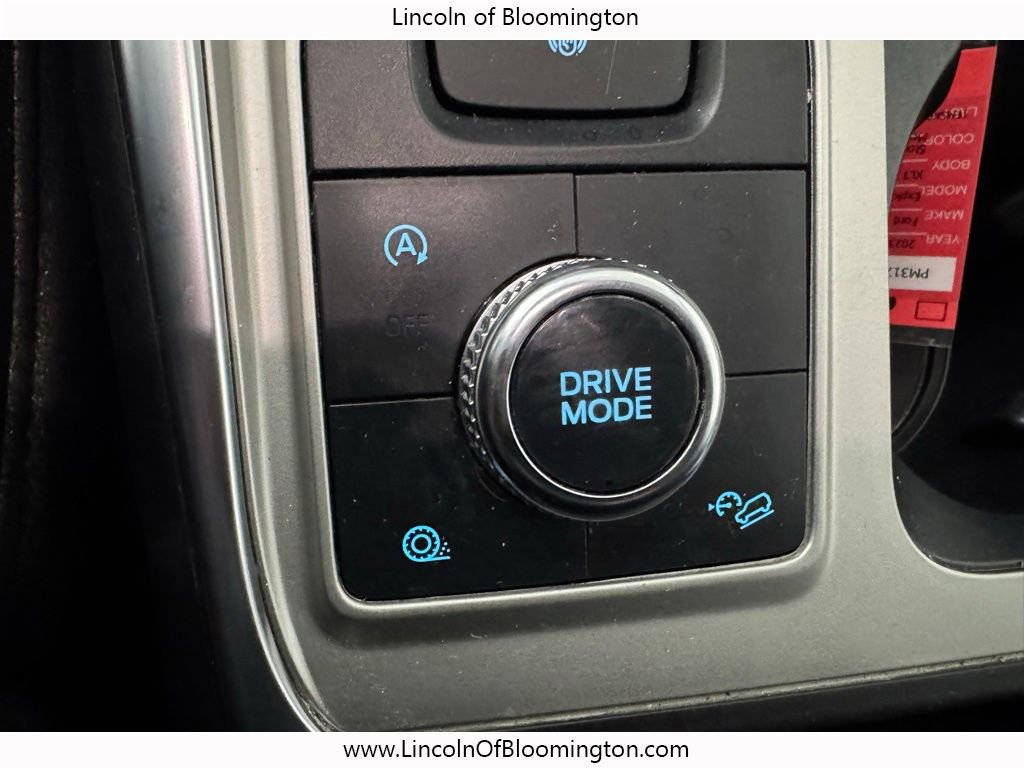 Used 2023 Ford Explorer XLT w/ Equipment Group 202A image 46