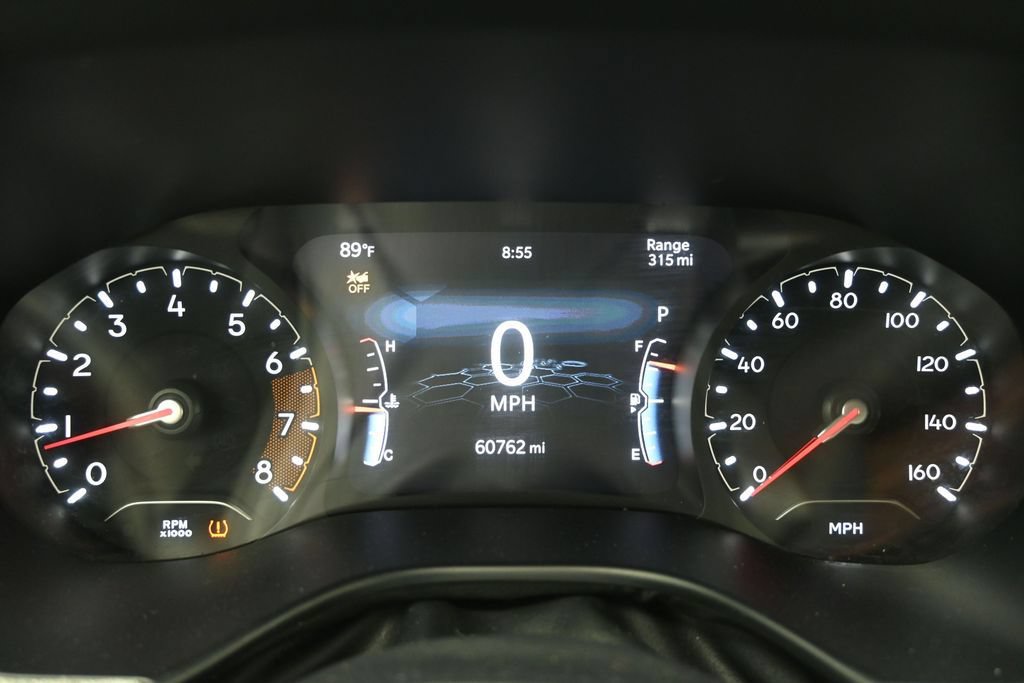 Used 2024 Jeep Compass Latitude AWD/4WD image 17