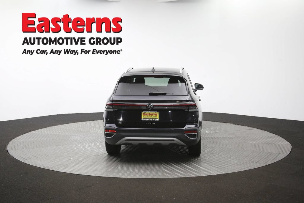 Used 2025 Volkswagen Taos SE FWD image 36