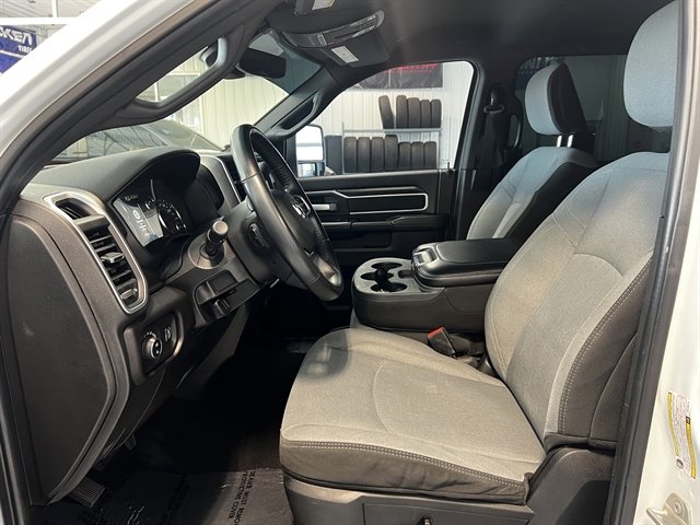 Used 2024 RAM 2500 Big Horn w/ Off Road Package image 12