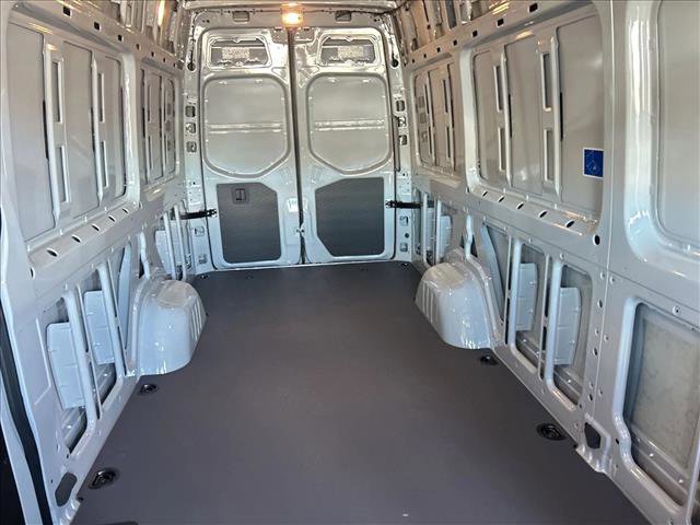New 2026 Mercedes-Benz Sprinter 2500 image 16