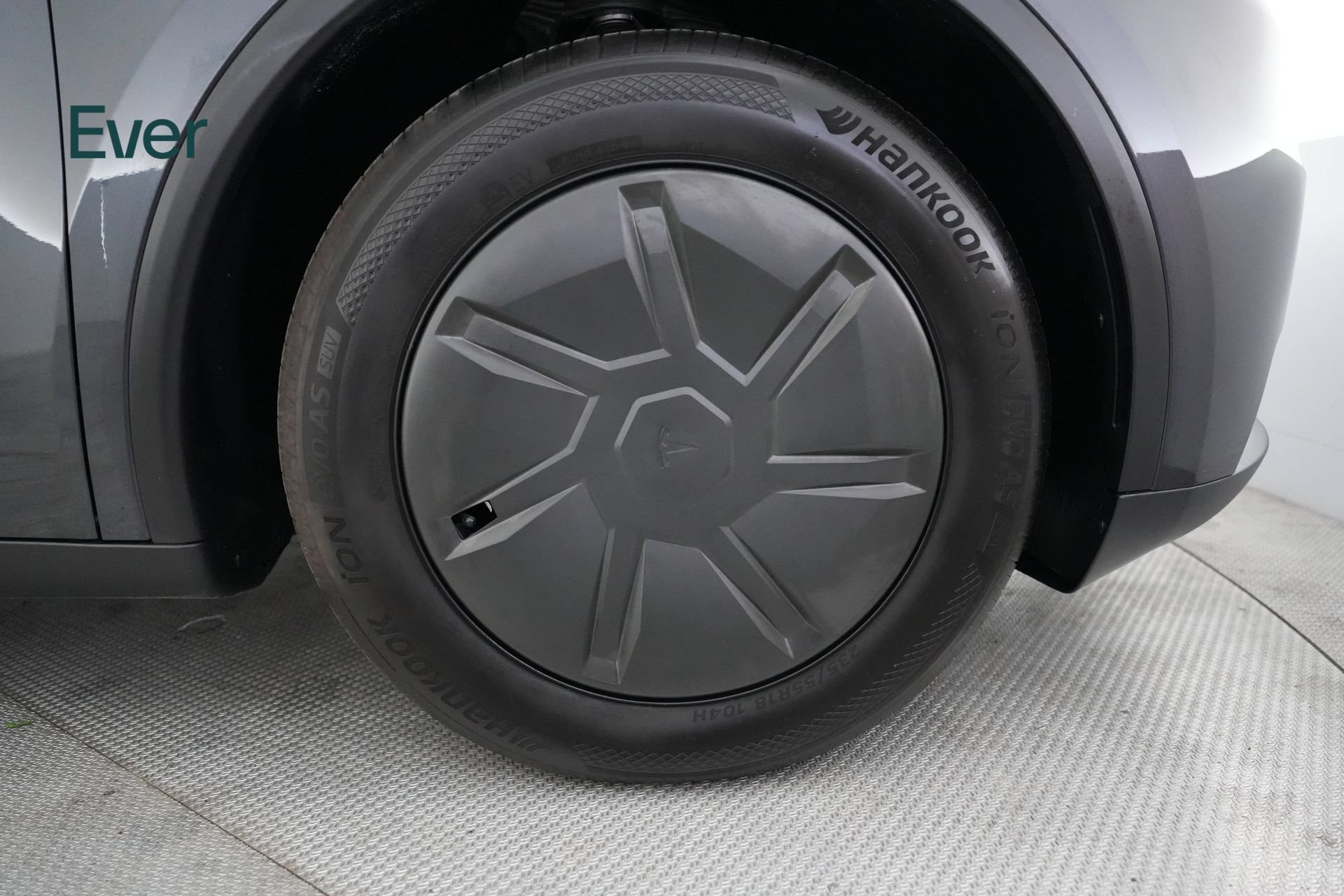 Used 2026 Tesla Model Y 2WD image 20