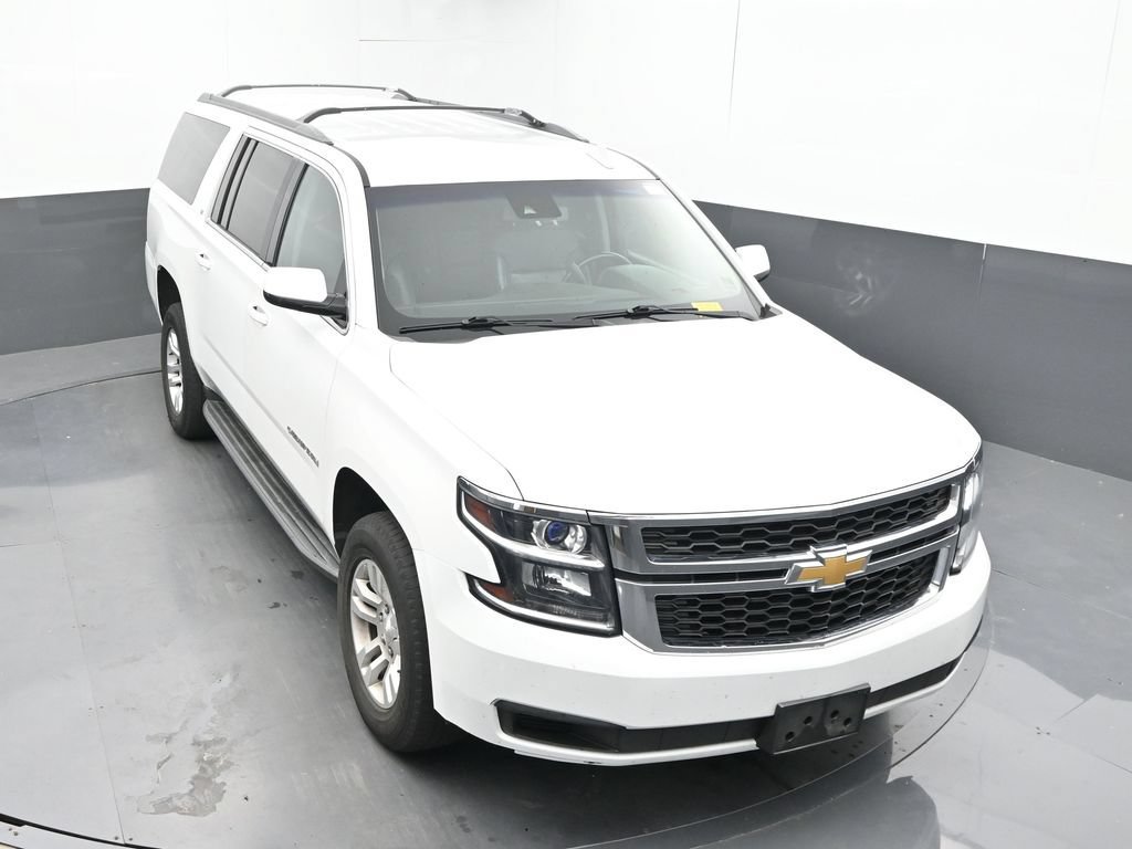 Used 2017 Chevrolet Suburban LT AWD/4WD image 15