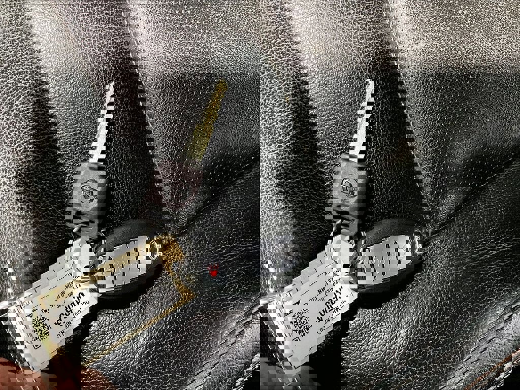 Used 2021 Nissan Titan PRO-4X w/ Pro-4x Convenience Package image 30