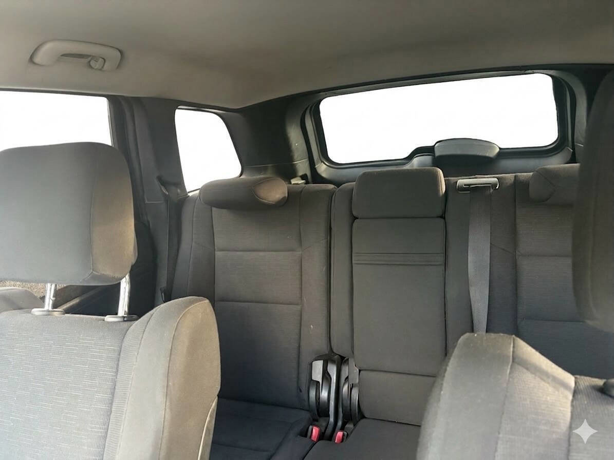 Used 2013 Jeep Grand Cherokee Laredo w/ Laredo E Group AWD/4WD image 12