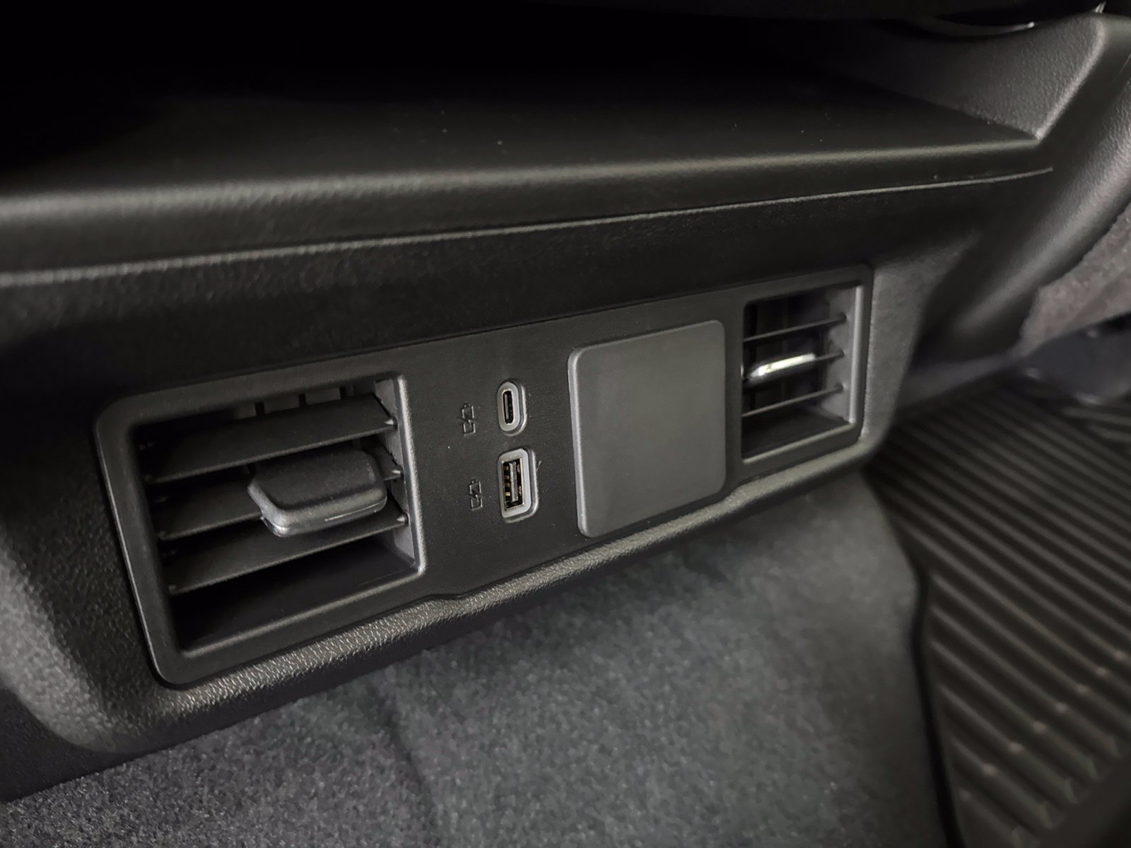 New 2026 Chevrolet Silverado 1500 Custom AWD/4WD image 13