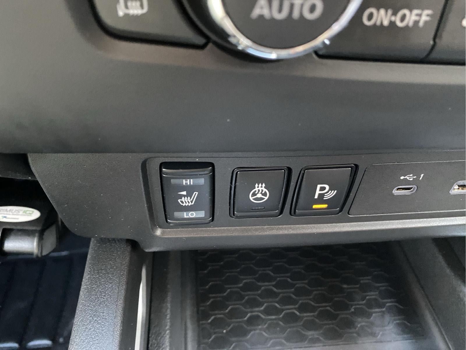 Used 2025 Nissan Frontier SV w/ SV Convenience Package AWD/4WD image 50