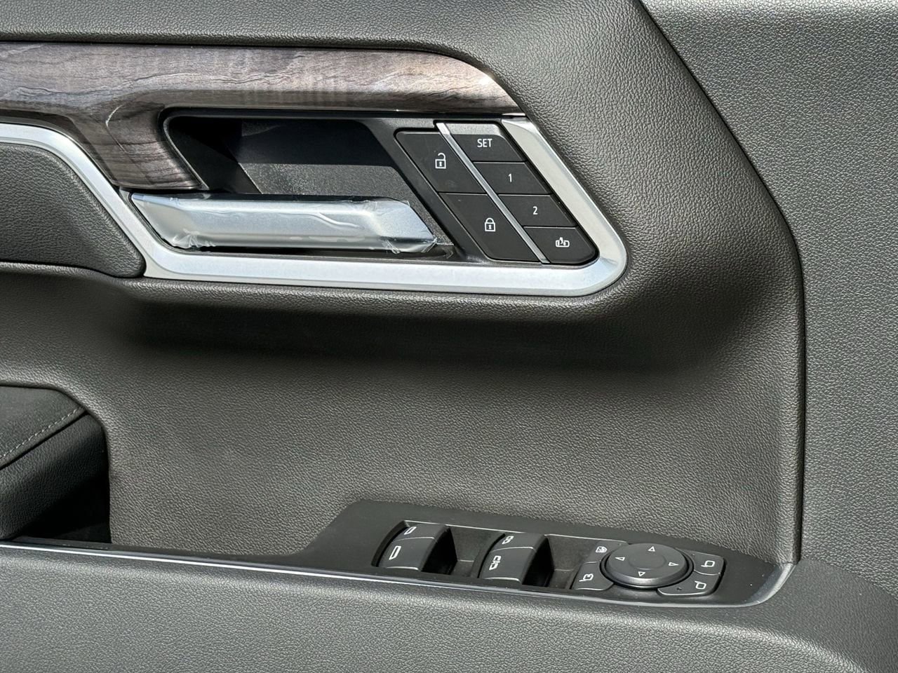 New 2026 Chevrolet Silverado 1500 LTZ w/ LTZ Premium Texas Edition image 19