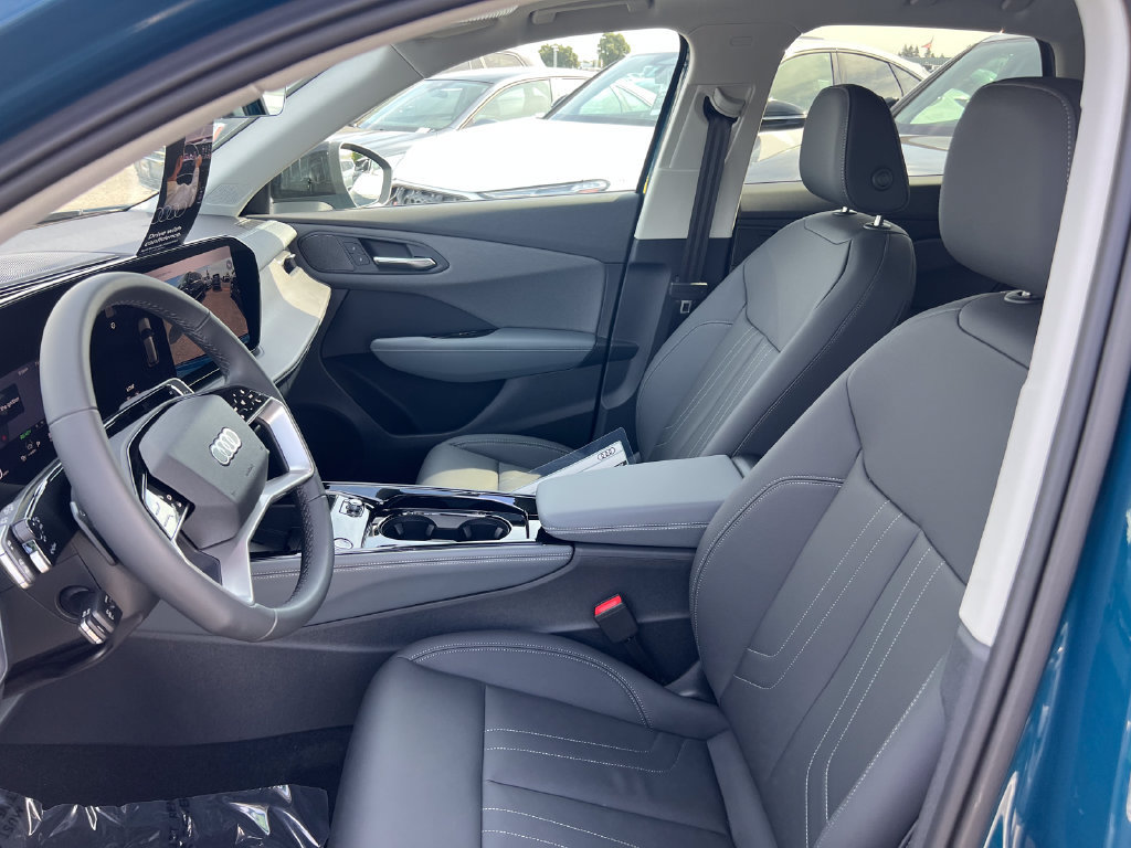 New 2026 Audi Q3 quattro 2.0T AWD/4WD image 13