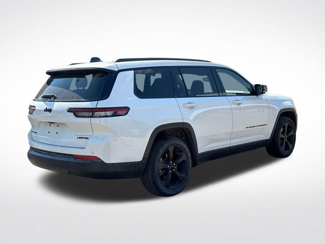 Used 2023 Jeep Grand Cherokee L Limited w/ Black Appearance Package AWD/4WD image 6
