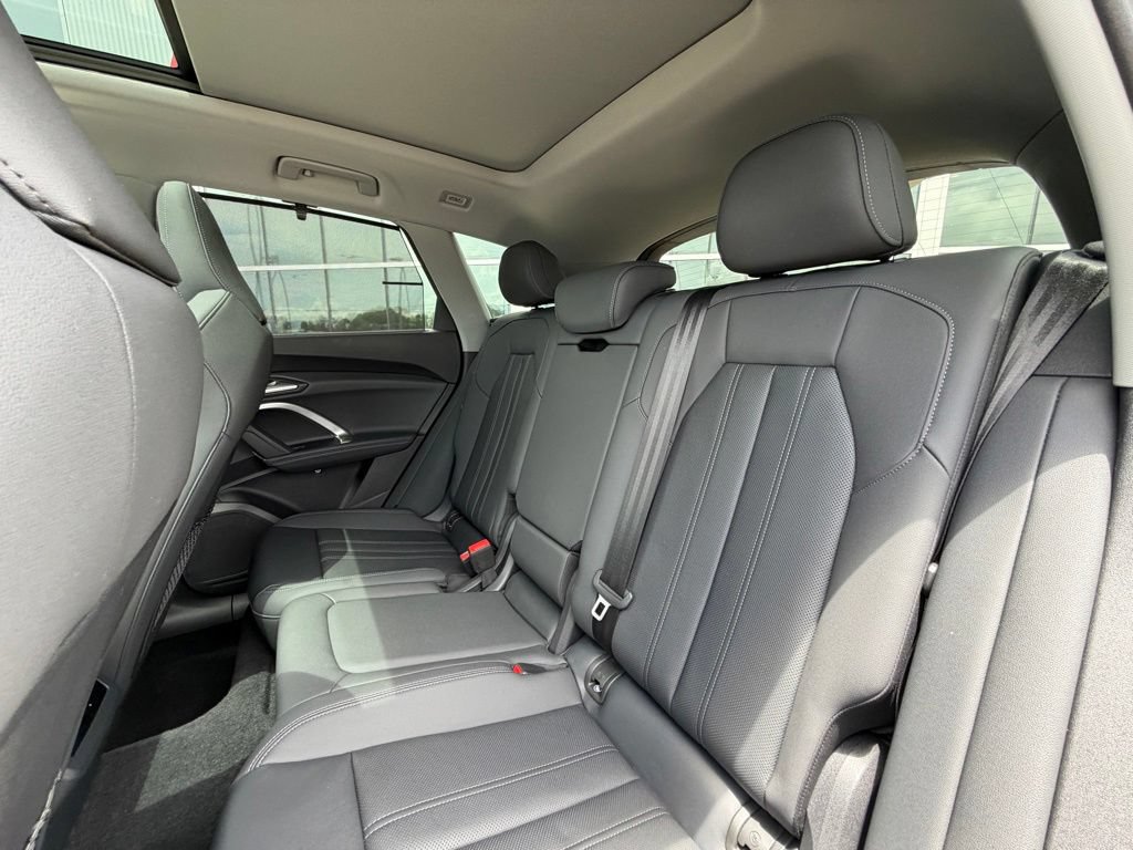 Certified 2025 Audi Q5 Premium Plus w/ Premium Plus AWD/4WD image 26