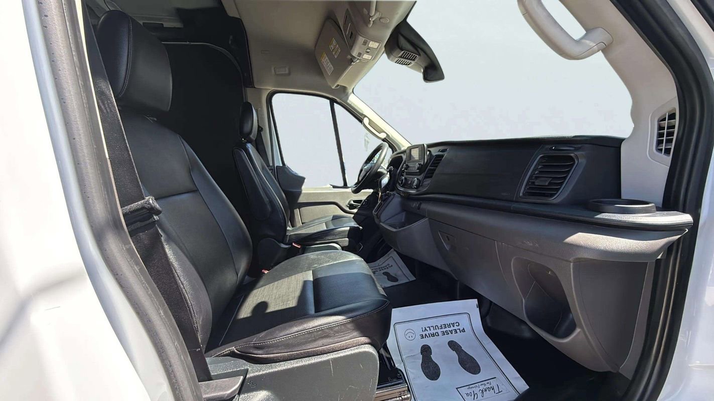 Used 2023 Ford Transit 250 Medium Roof AWD w/ Load Area Protection Package image 11