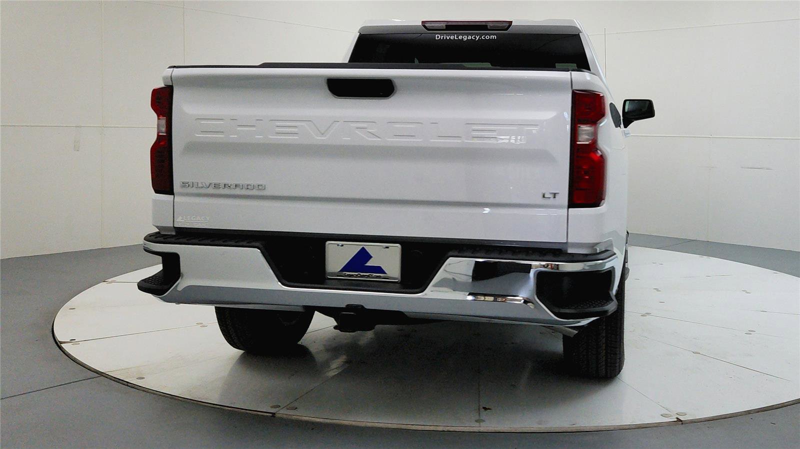 Used 2026 Chevrolet Silverado 1500 LT w/ Protection Package AWD/4WD image 6