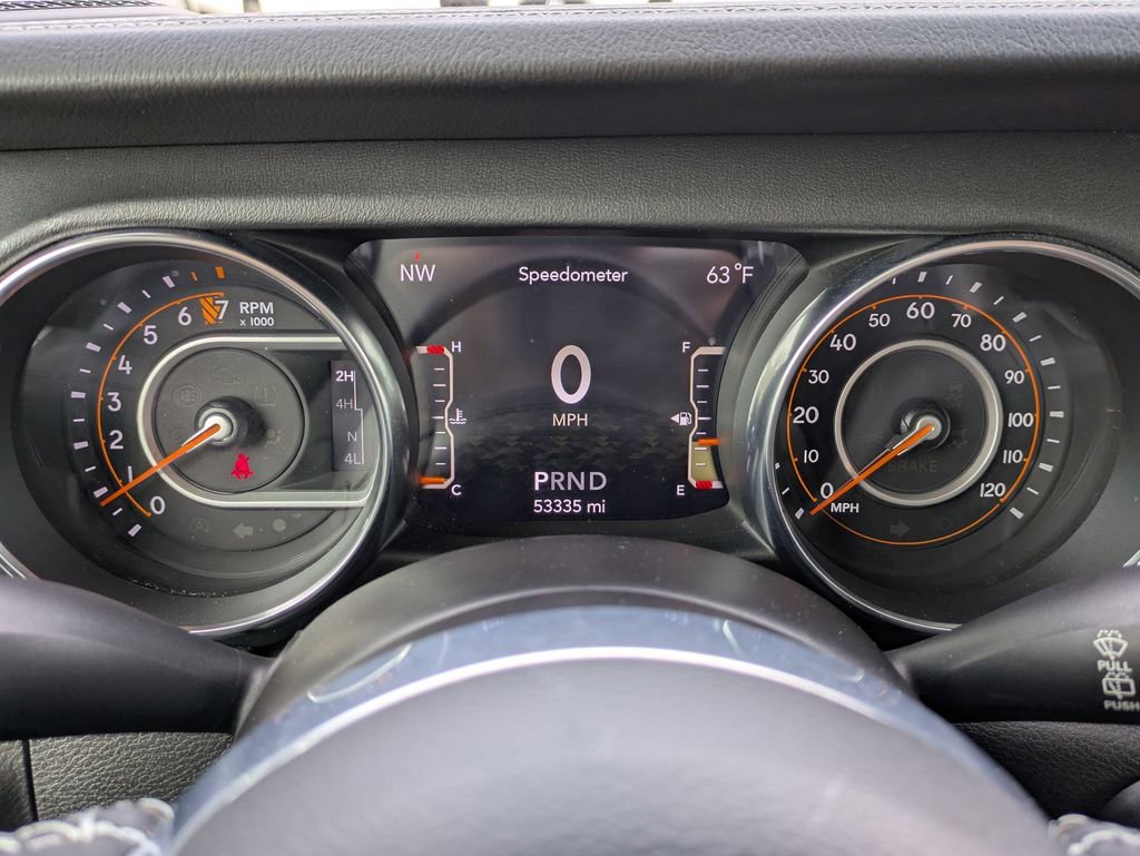 Used 2022 Jeep Wrangler Unlimited Sahara w/ Cold Weather Group image 28