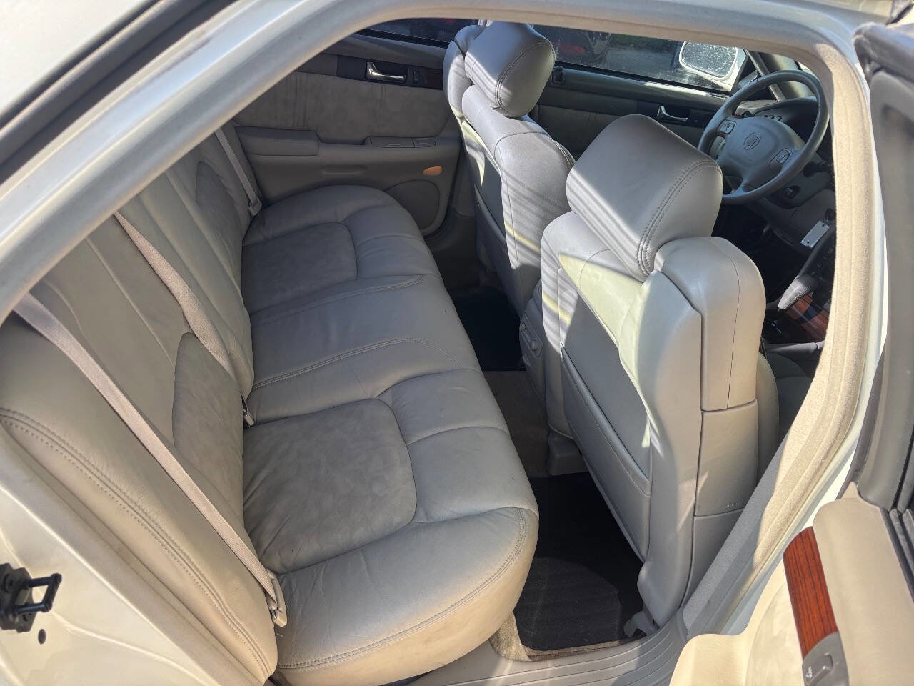 Used 1999 Cadillac Seville SLS w/ Convenience Pkg image 19