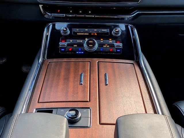 Used 2023 Lincoln Navigator Black Label AWD/4WD image 21