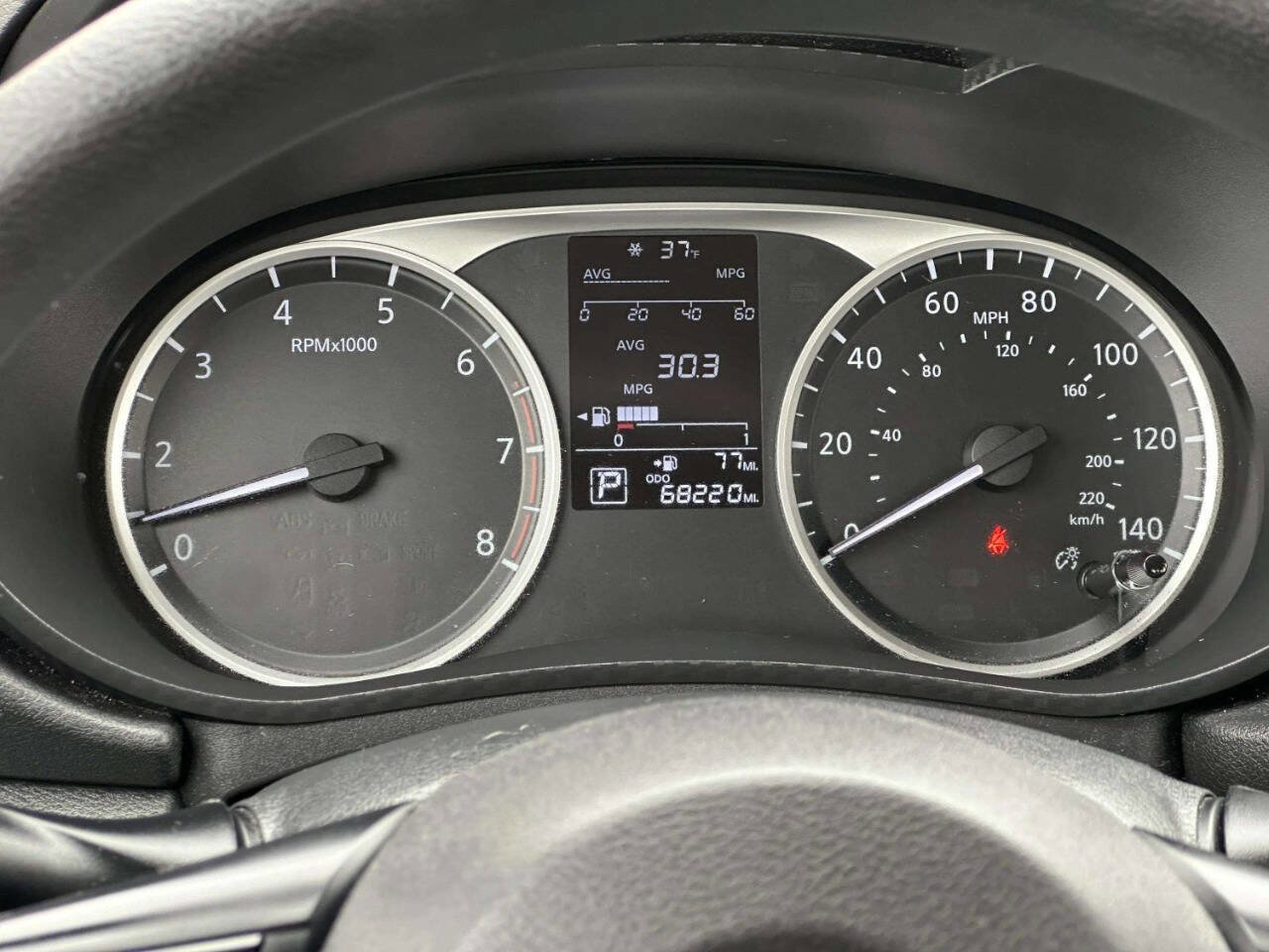 Used 2021 Nissan Versa S FWD image 26