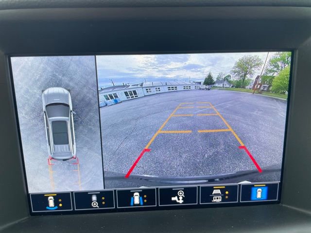 Used 2023 GMC Terrain Denali w/ Denali Premium Package AWD/4WD image 32