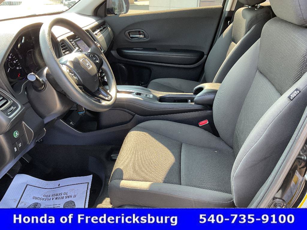 Certified 2019 Honda HR-V LX image 32