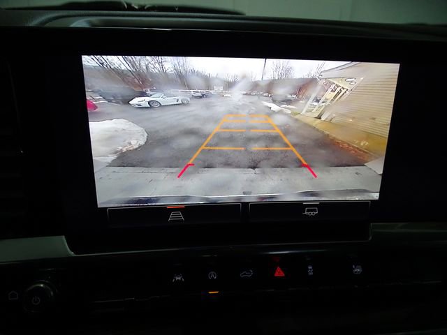 Used 2024 GMC Sierra 1500 Elevation image 17
