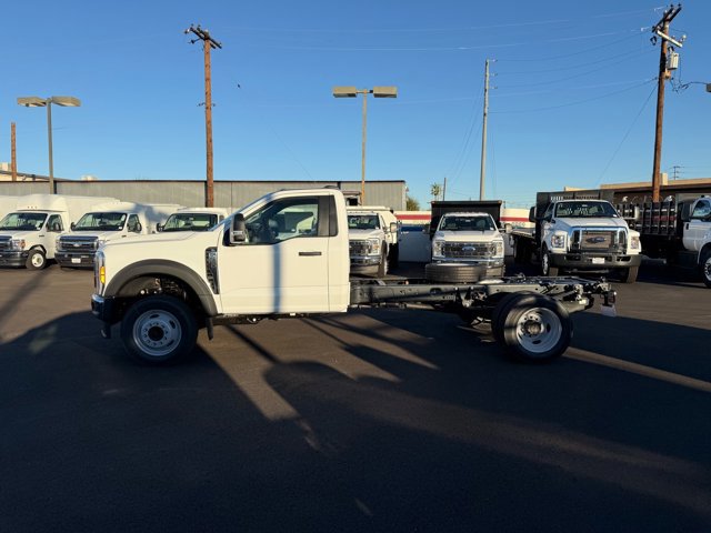 New 2026 Ford F550 2WD Regular Cab Super Duty image 4