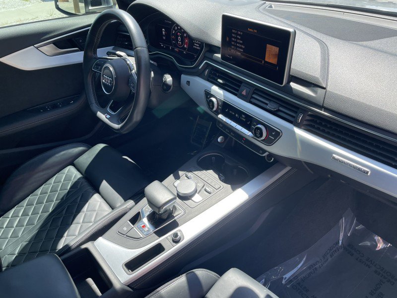 Used 2018 Audi S4 Prestige w/ Prestige Package image 8