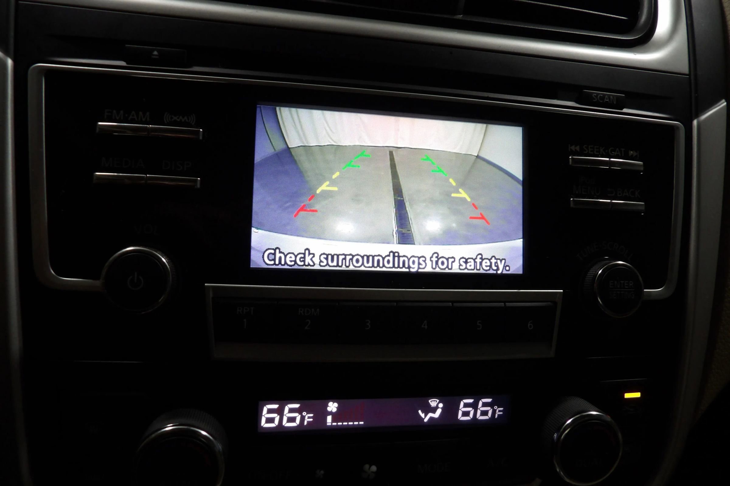 Used 2017 Nissan Altima 2.5 SL w/ Moonroof Package image 15