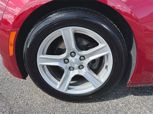 Used 2023 Chevrolet Camaro LT image 10