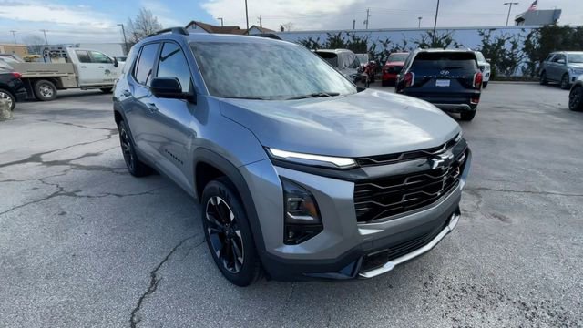 Used 2025 Chevrolet Equinox RS w/ Safety and Technology Package image 4