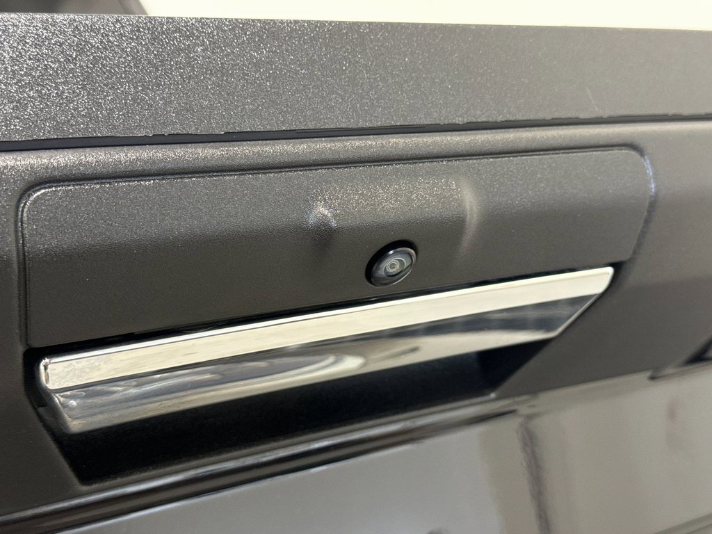 Used 2023 Ford F150 XLT w/ XTR Package image 25