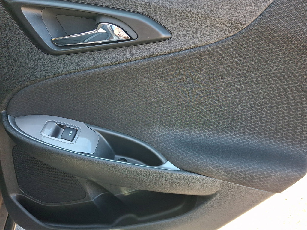 Used 2024 Chevrolet Malibu LT image 14