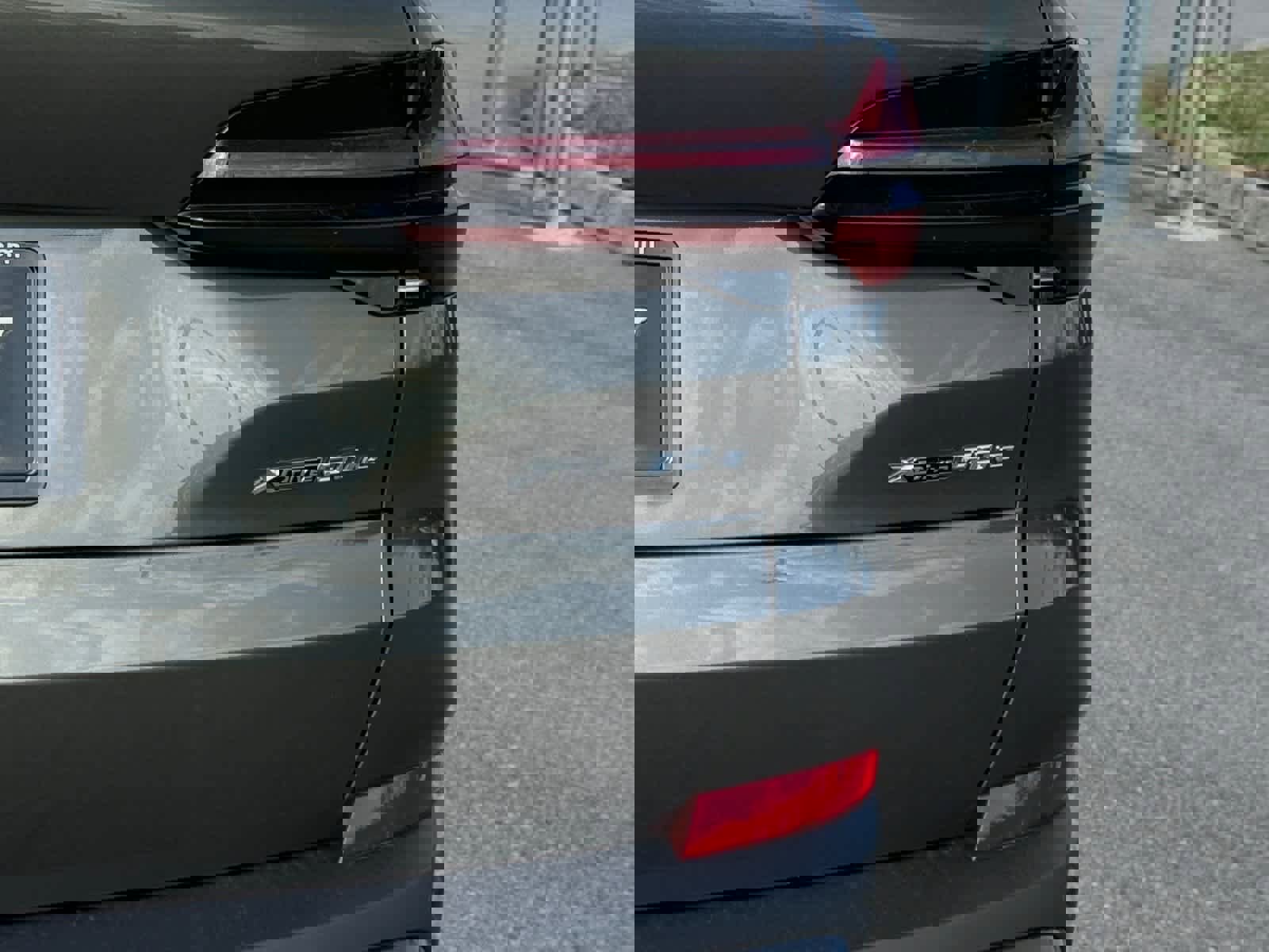 New 2026 BMW X5 xDrive50e image 37