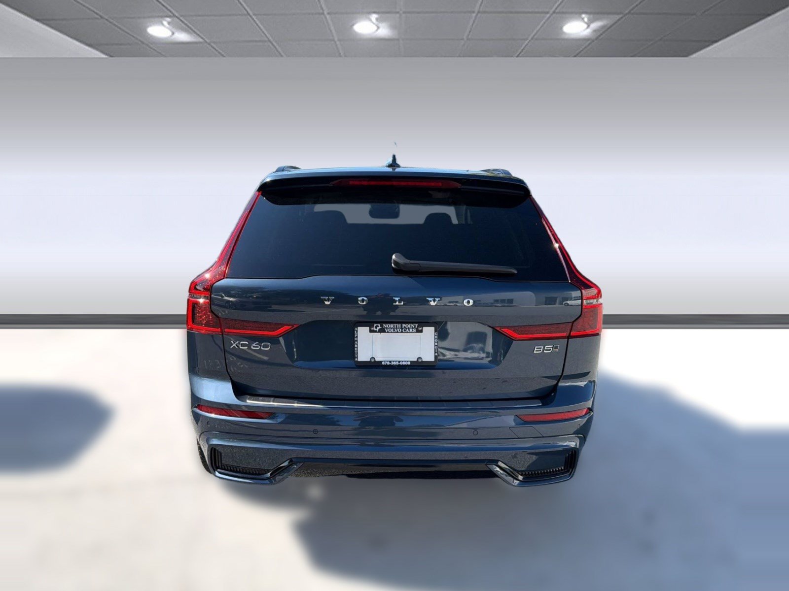 New 2027 Volvo XC60 B5 Plus AWD/4WD image 10
