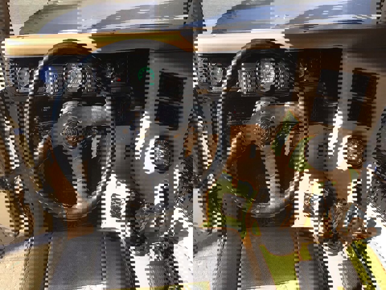 Used 1993 HUMMER H1 4-Door Hard Top image 42