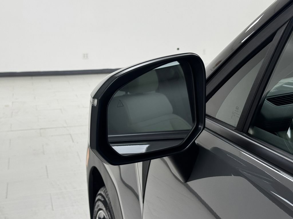 Used 2024 Hyundai Santa Fe Limited image 34