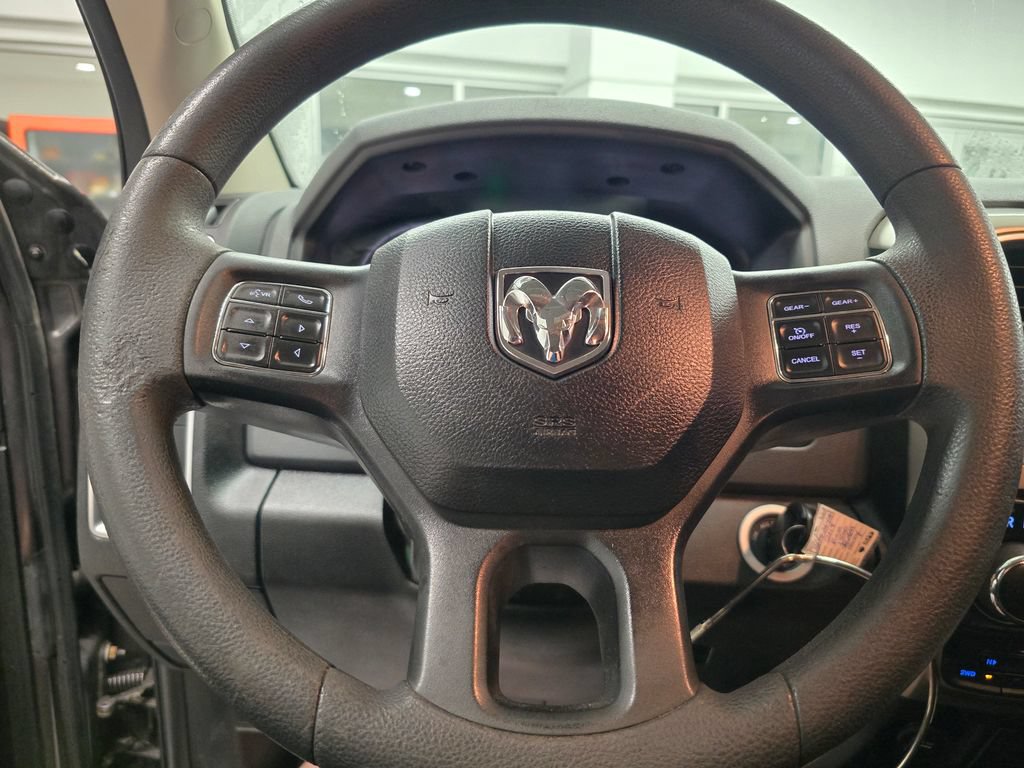 Used 2019 RAM 1500 Warlock AWD/4WD image 20