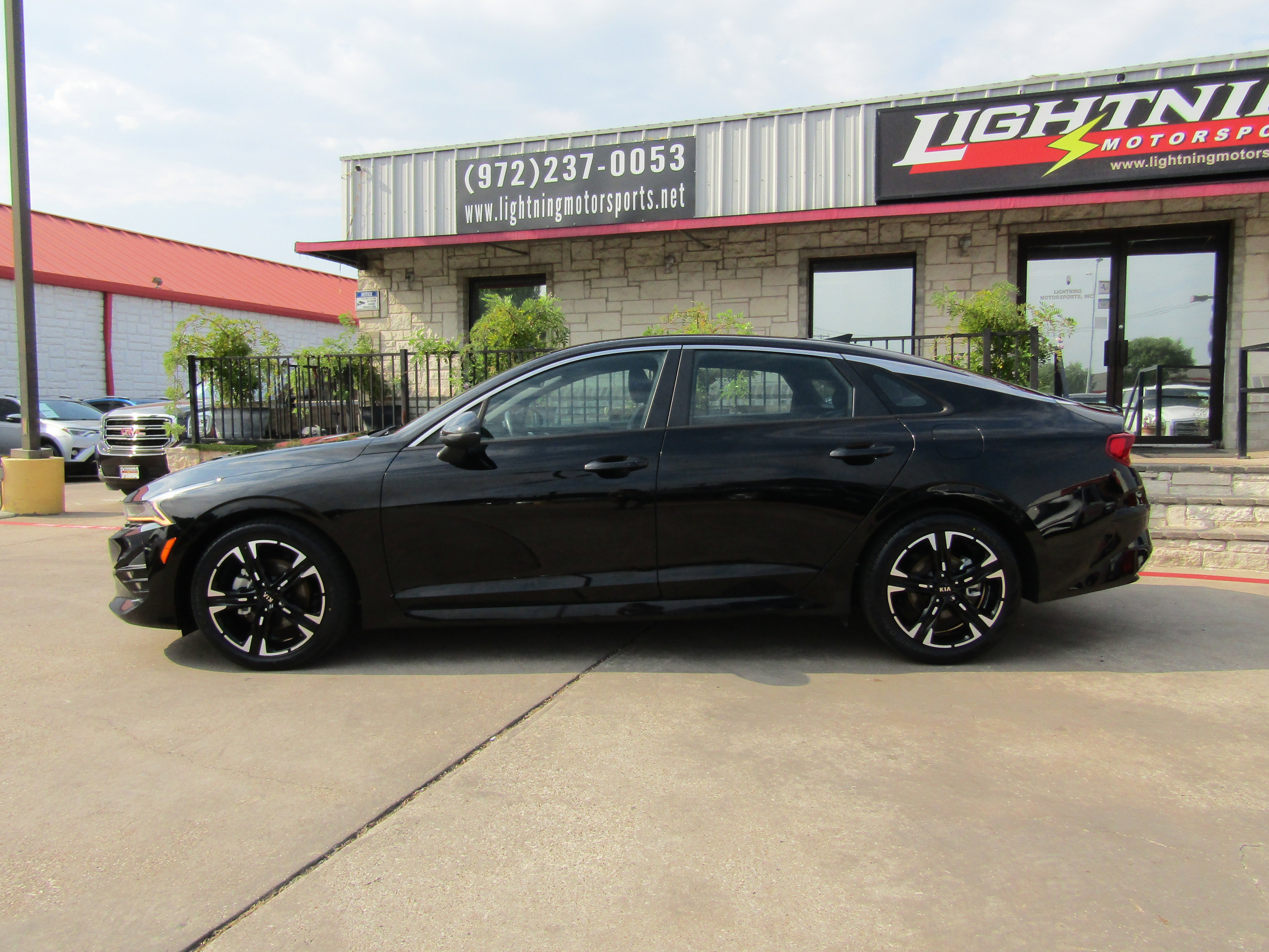 Used 2021 Kia K5 GT-Line image 2