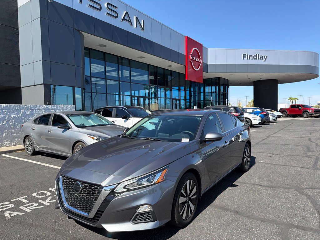 Used 2021 Nissan Altima 2.5 SV