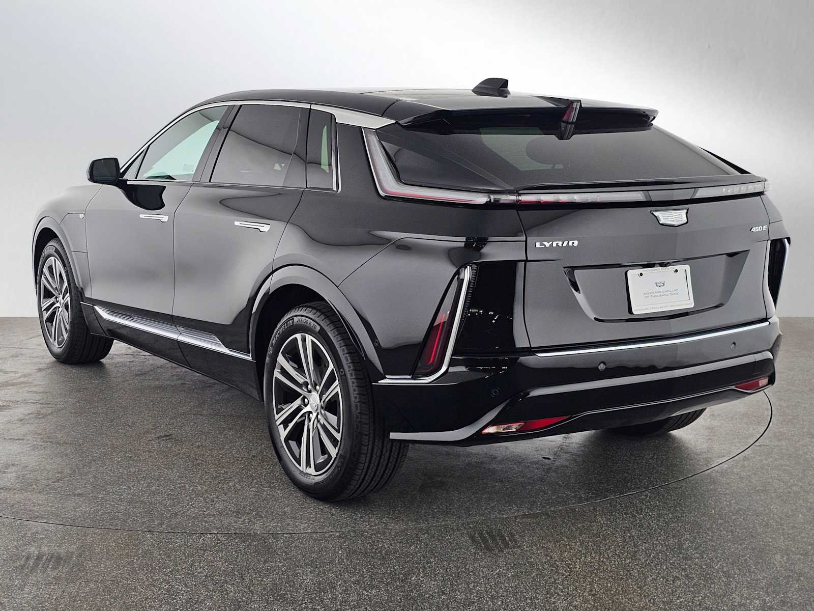 New 2026 Cadillac Lyriq Luxury image 5