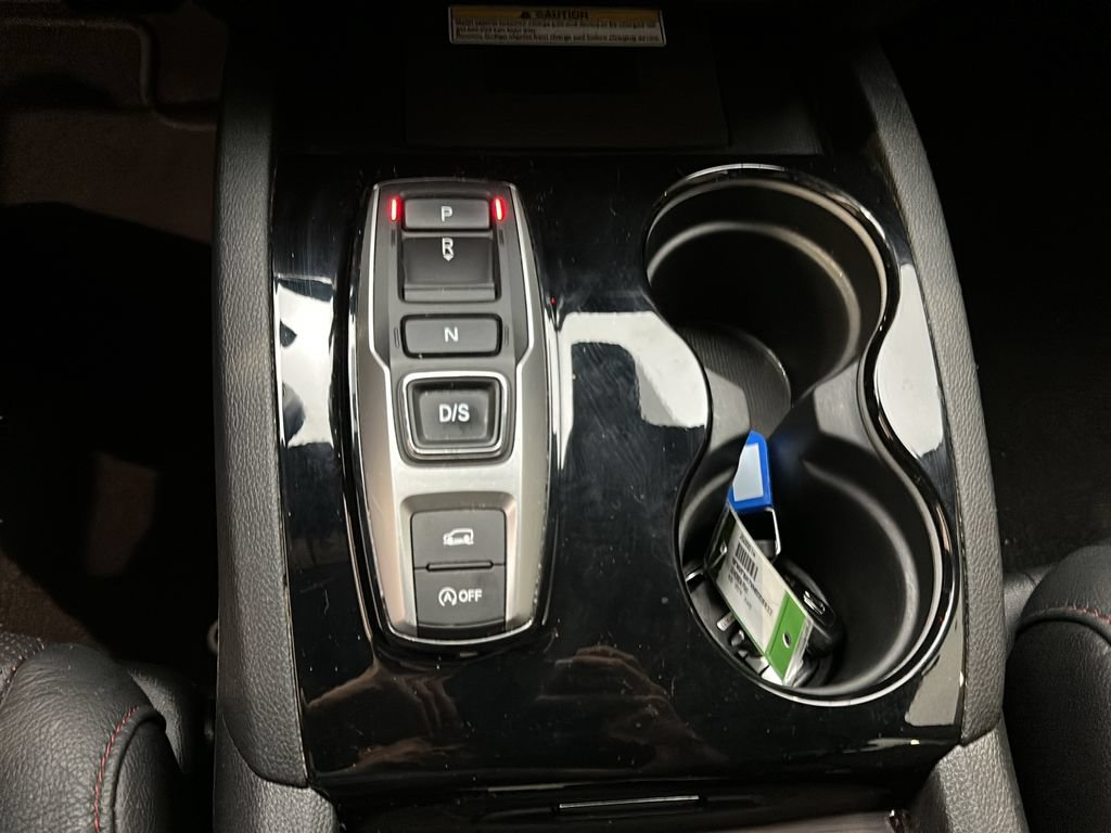 Certified 2022 Honda Pilot Black Edition image 39