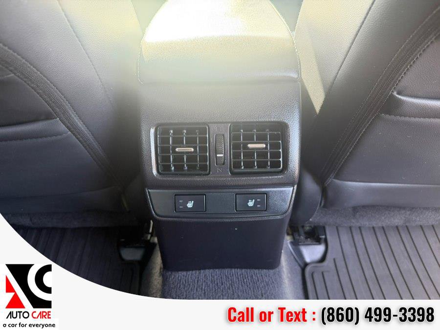 Used 2017 Subaru Outback 2.5i Limited AWD/4WD image 13