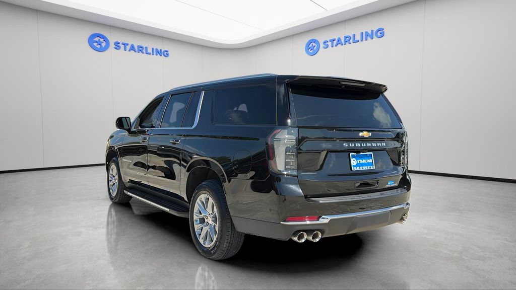 Certified 2025 Chevrolet Suburban Premier RWD image 6