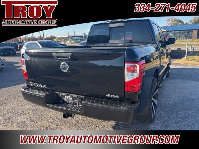 Used 2017 Nissan Titan S image 12