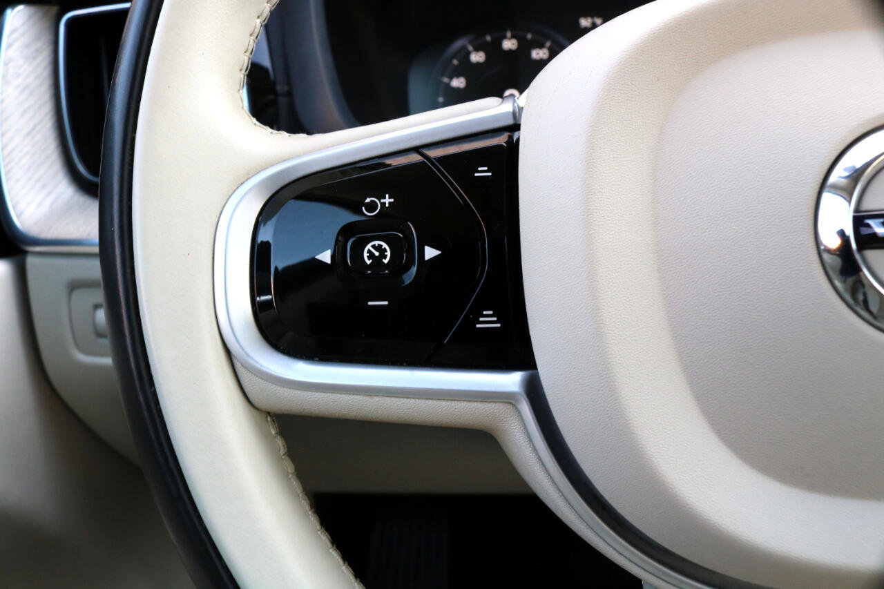 Used 2021 Volvo XC60 T5 Inscription w/ Climate Package image 27