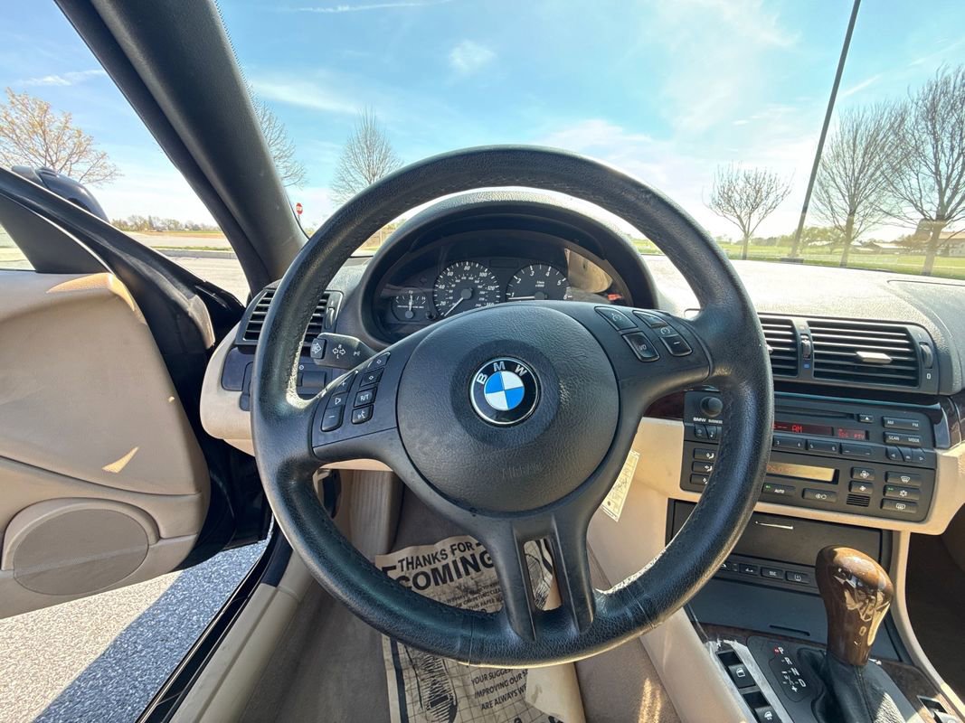 Used 2005 BMW 325Ci Convertible RWD image 23