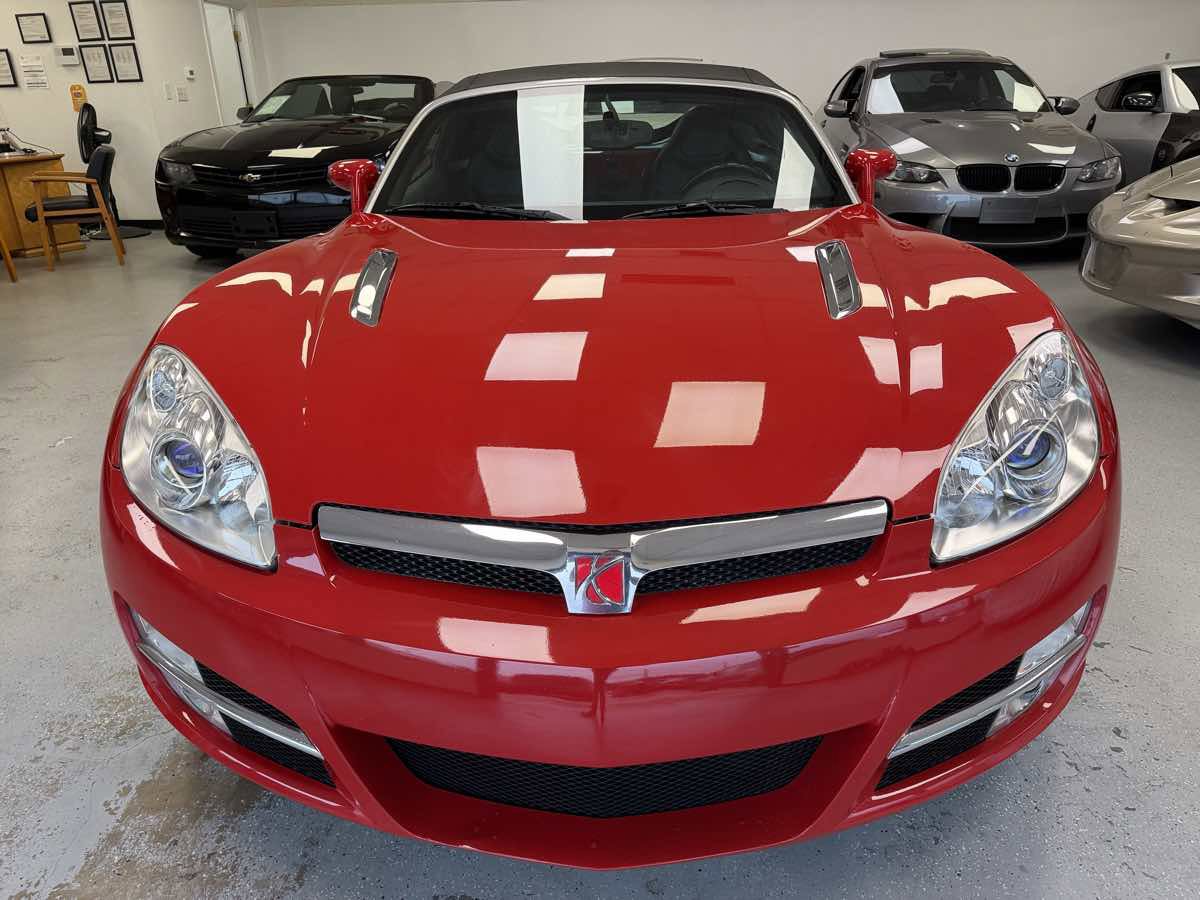 Used 2007 Saturn Sky w/ Premium Trim Pkg image 2
