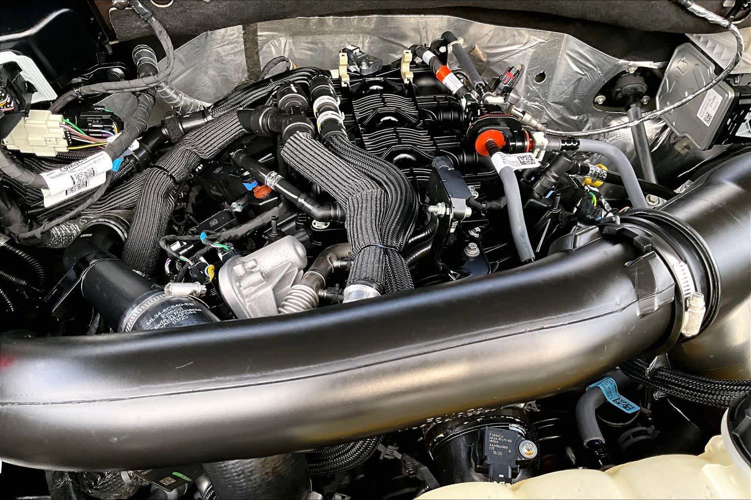 Certified 2025 Ford Expedition Max Active RWD image 33