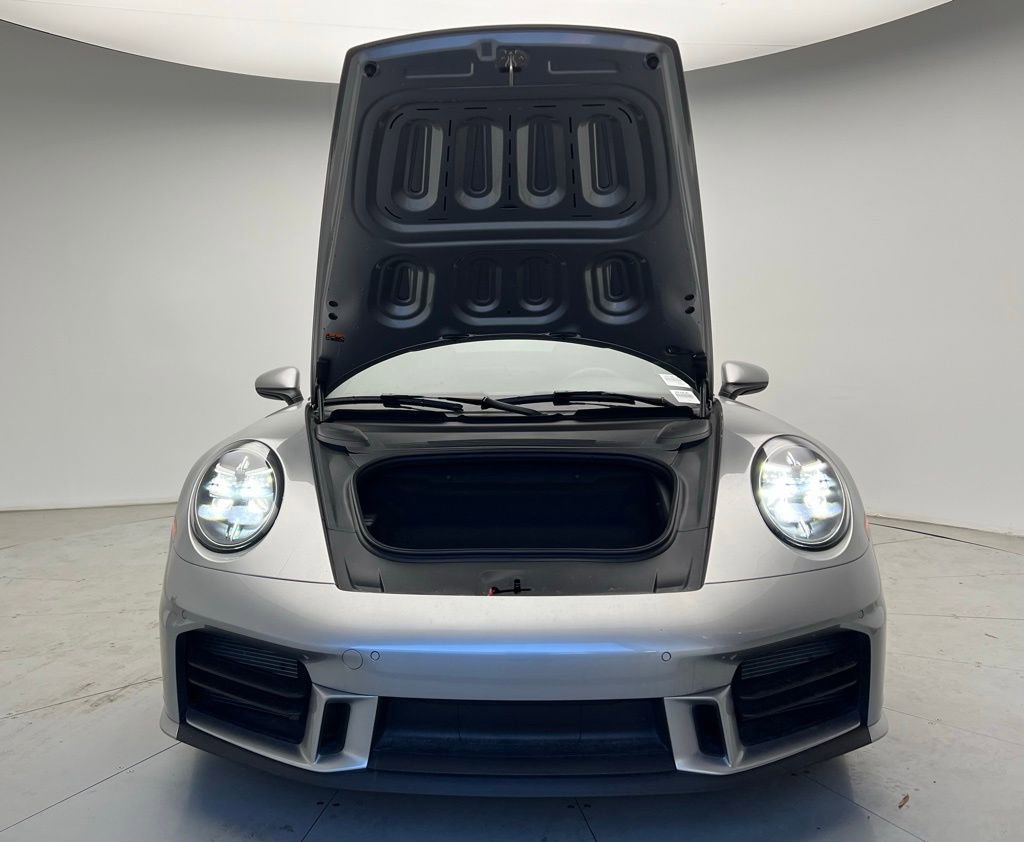 Certified 2025 Porsche 911 Carrera image 26