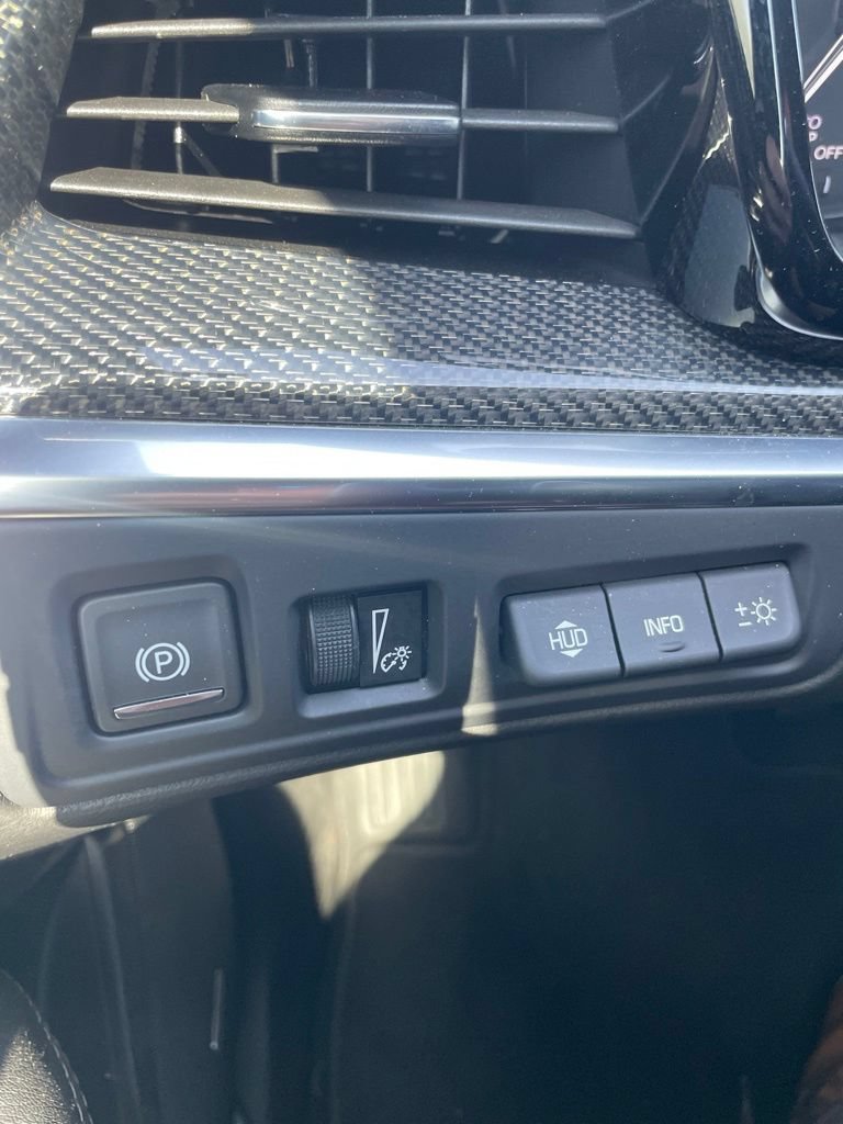 Used 2025 Cadillac XT5 Sportv w/ Technology Package AWD/4WD image 18