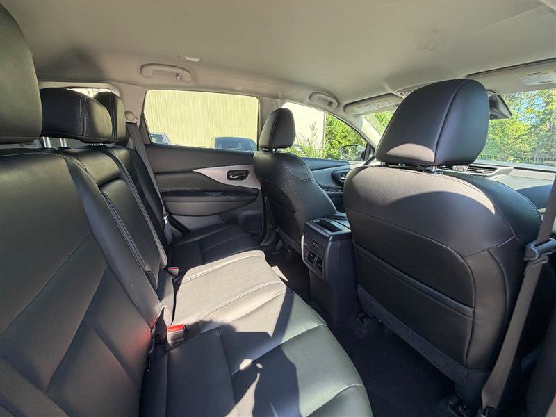 Used 2023 Nissan Murano SV w/ SV Midnight Edition Package FWD image 13